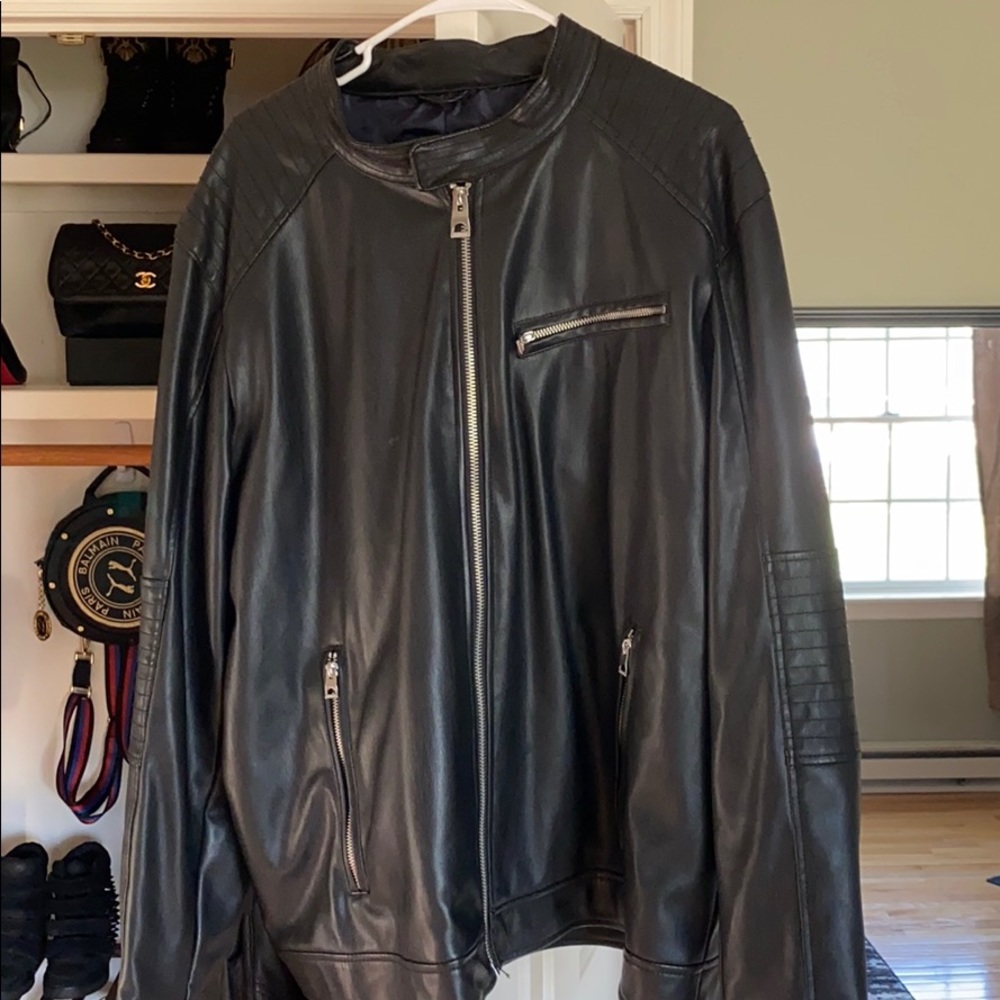 Guess Men’s faux leather jacket